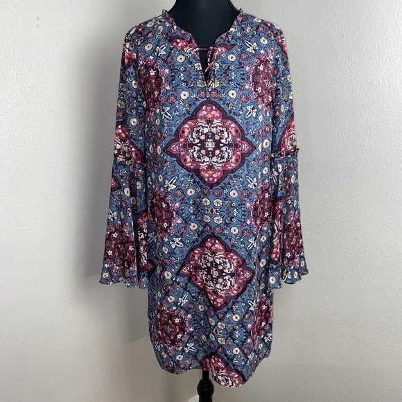 White House Black Market Shift Dress Women's M Multi Color V Neck Flared Sleeve - Picture 1 of 13